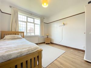 CHAPEL ROAD- click for photo gallery